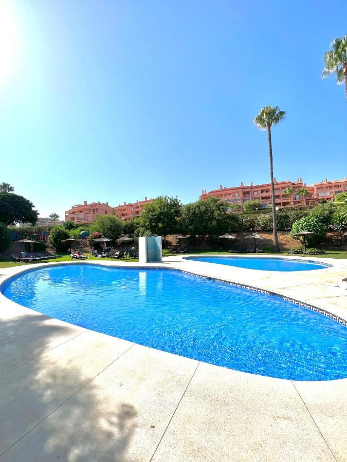 Fabulous Vacation In A 2 Bedroom Townhouse With 2 Terraces Overlooking The Sea, Suitable For 6 People 3 Swimming Pools Tennis And 200 Mts From The Sea El Faro Exterior foto
