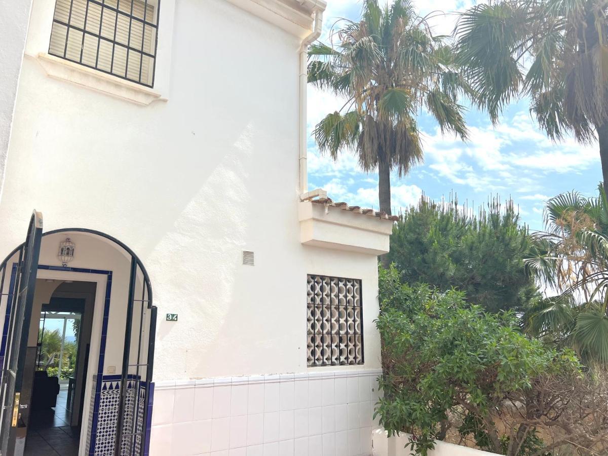 Fabulous Vacation In A 2 Bedroom Townhouse With 2 Terraces Overlooking The Sea, Suitable For 6 People 3 Swimming Pools Tennis And 200 Mts From The Sea El Faro Exterior foto