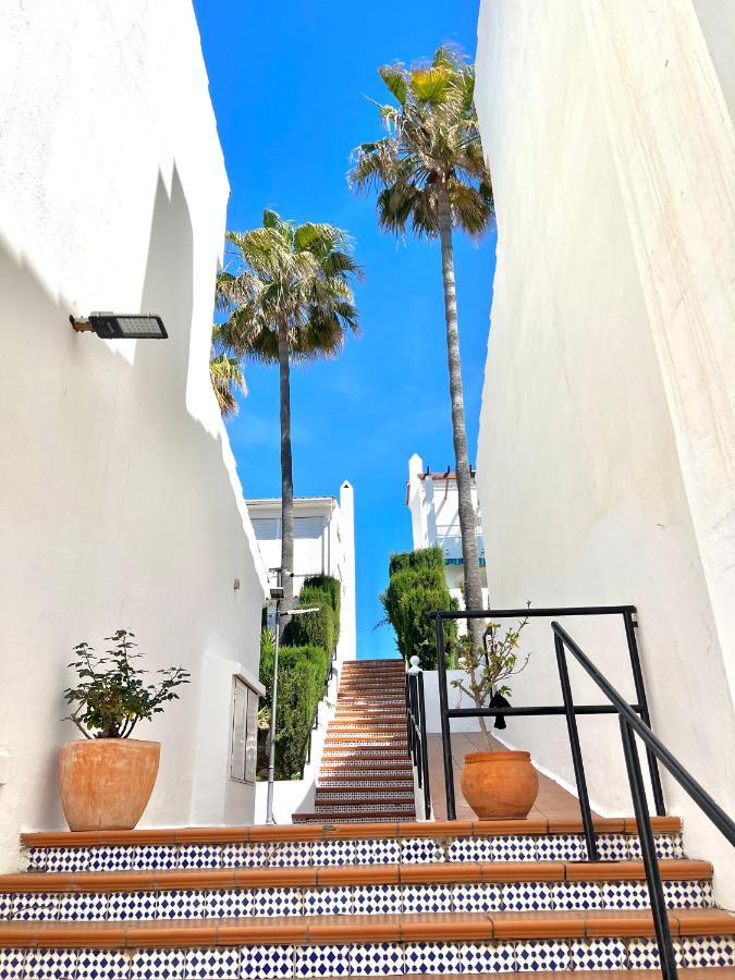 Fabulous Vacation In A 2 Bedroom Townhouse With 2 Terraces Overlooking The Sea, Suitable For 6 People 3 Swimming Pools Tennis And 200 Mts From The Sea El Faro Exterior foto